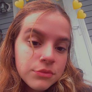 Meet your Posher, Abigail